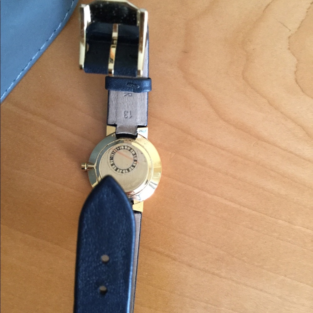Movado retro museum dial black watch w leather - Picture 3 of 6